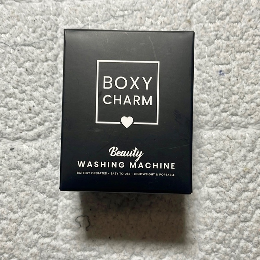 Boxy Charm Beauty Blender Washing Machine 🖤💜